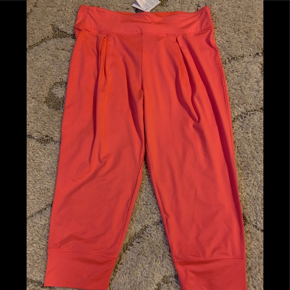 NWT Fabletics Neon Coral Yogi Slouchy Capri Pants